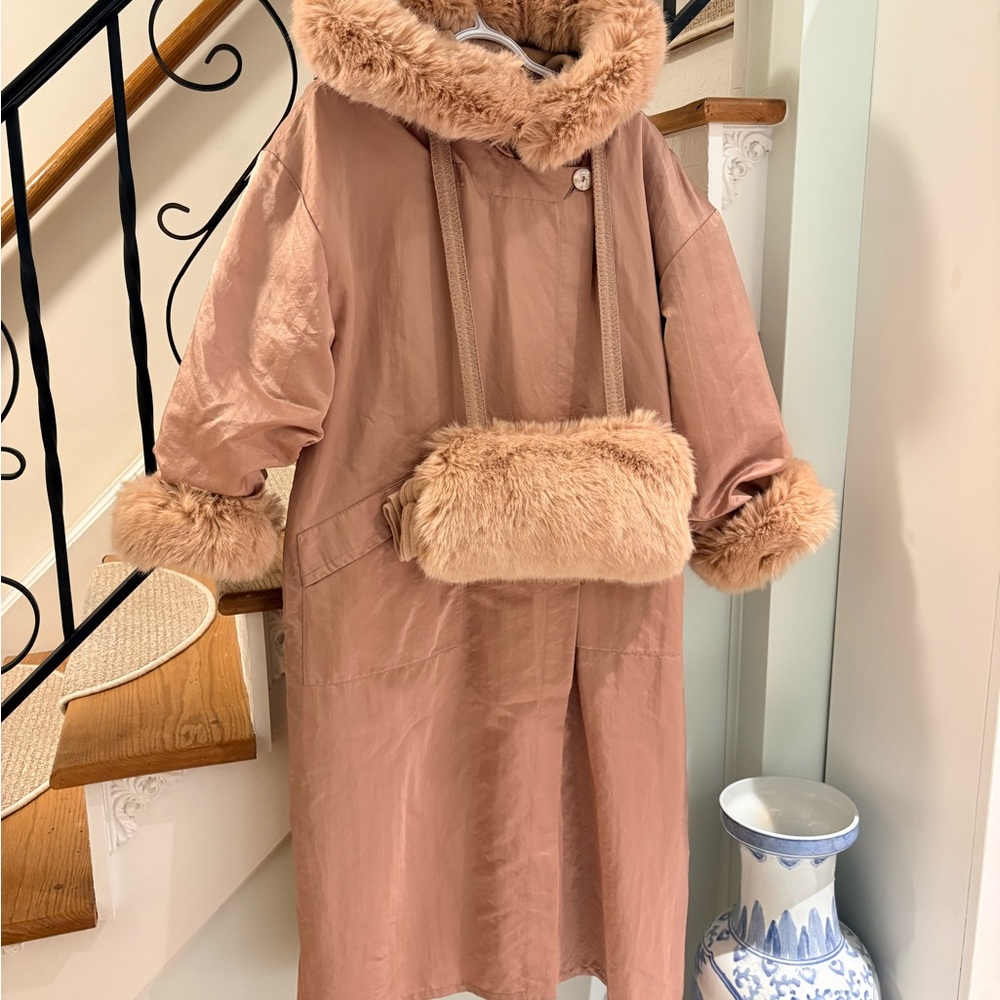 Linda Lundstrom La Parka